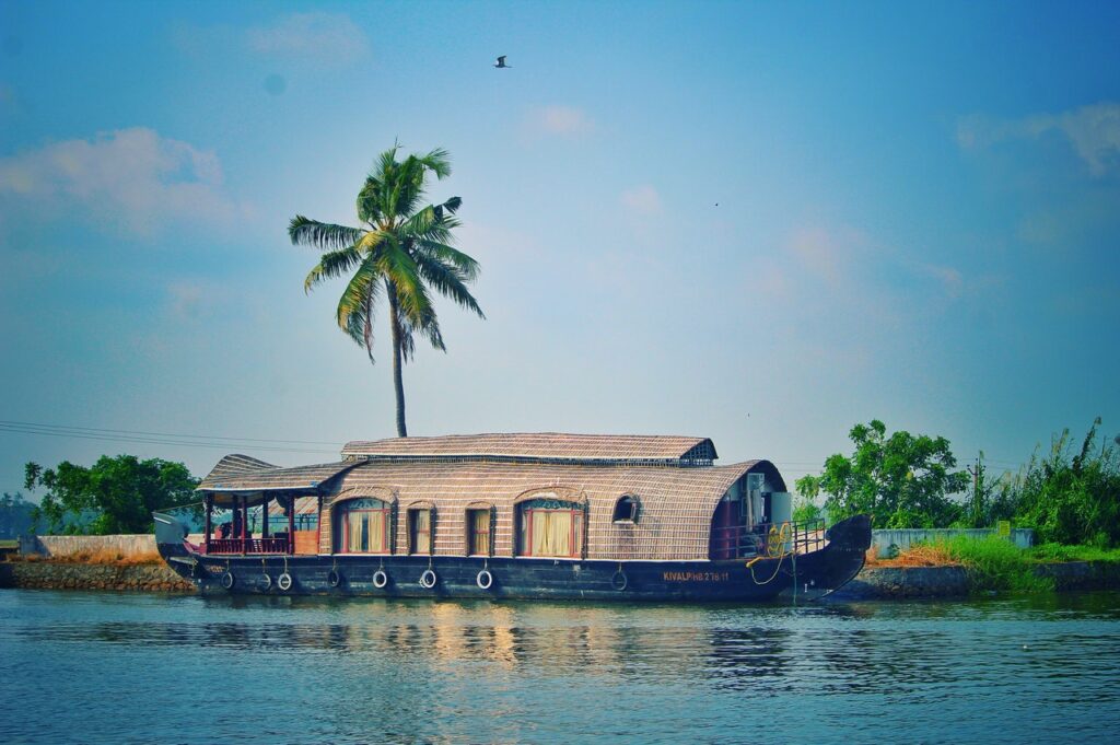 house boat Alappuzha 